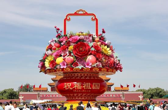 盛世華誕、舉國歡慶，泰安智優電子 祝節日快樂！